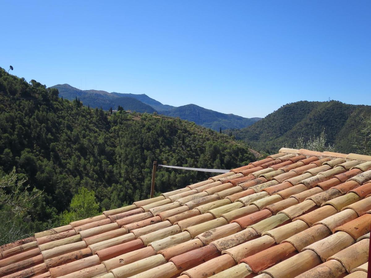Les Figaires L'Escarene Exterior foto