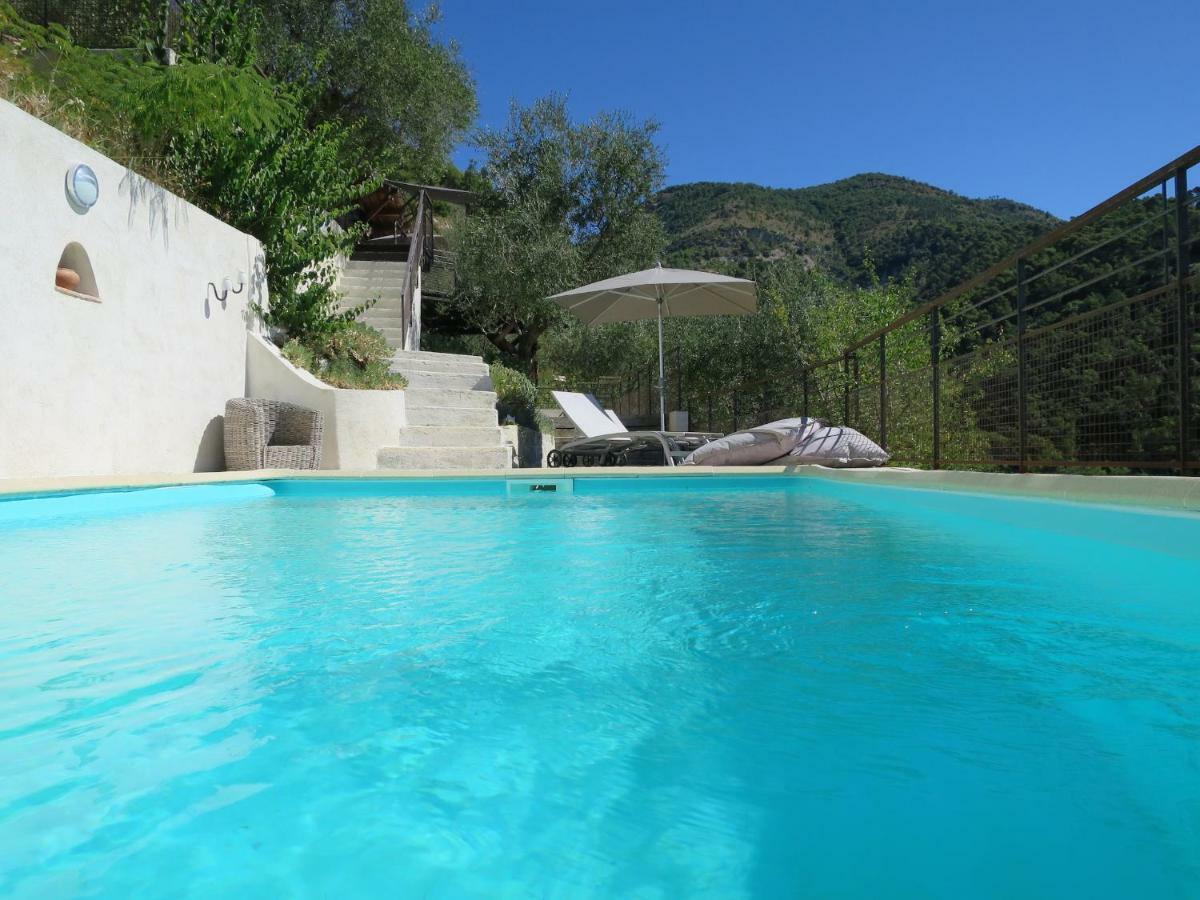 Les Figaires L'Escarene Exterior foto